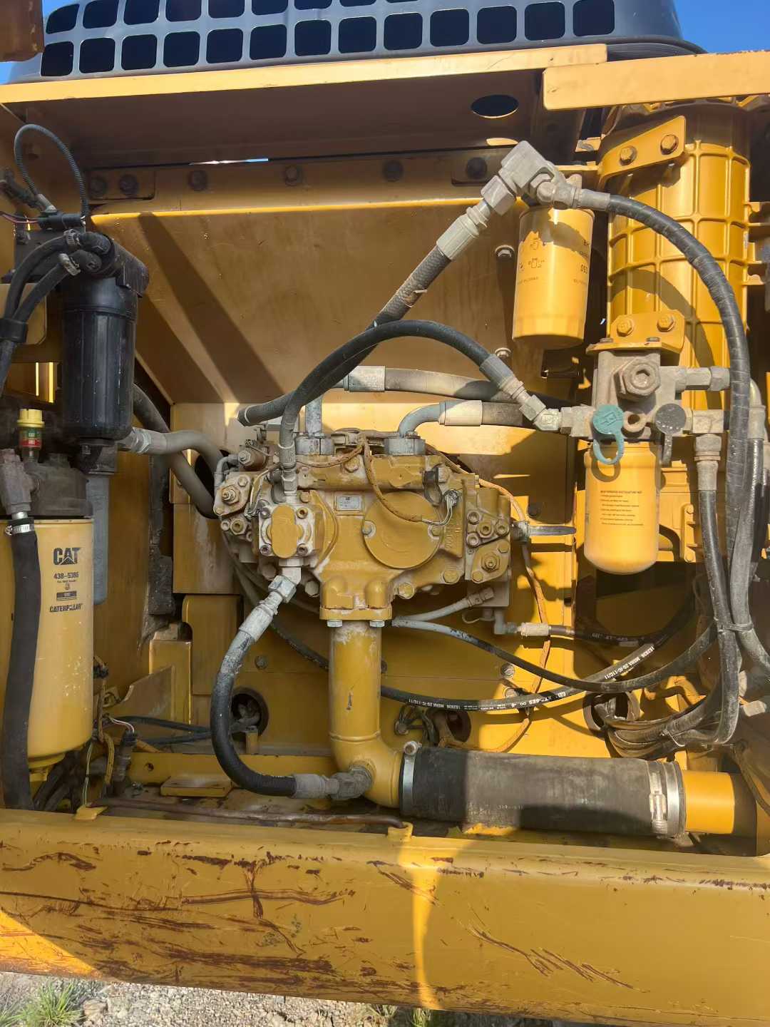 Used Caterpillar 320GC Excavator 2016 Model / 6