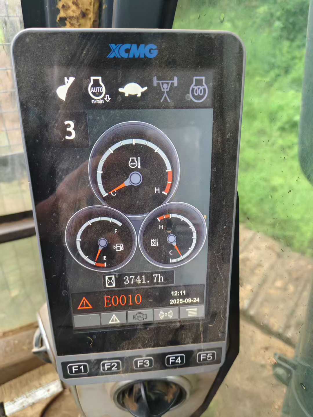 Used XCMG LW200 Excavator 2022 Model / 3