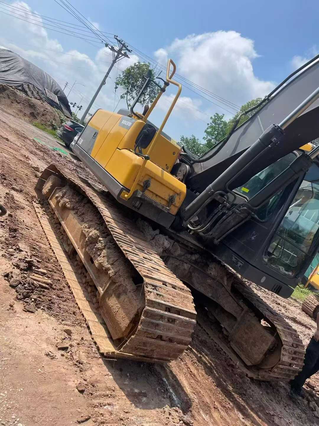 Used Volvo EW210C Excavator 2021 Model / 6