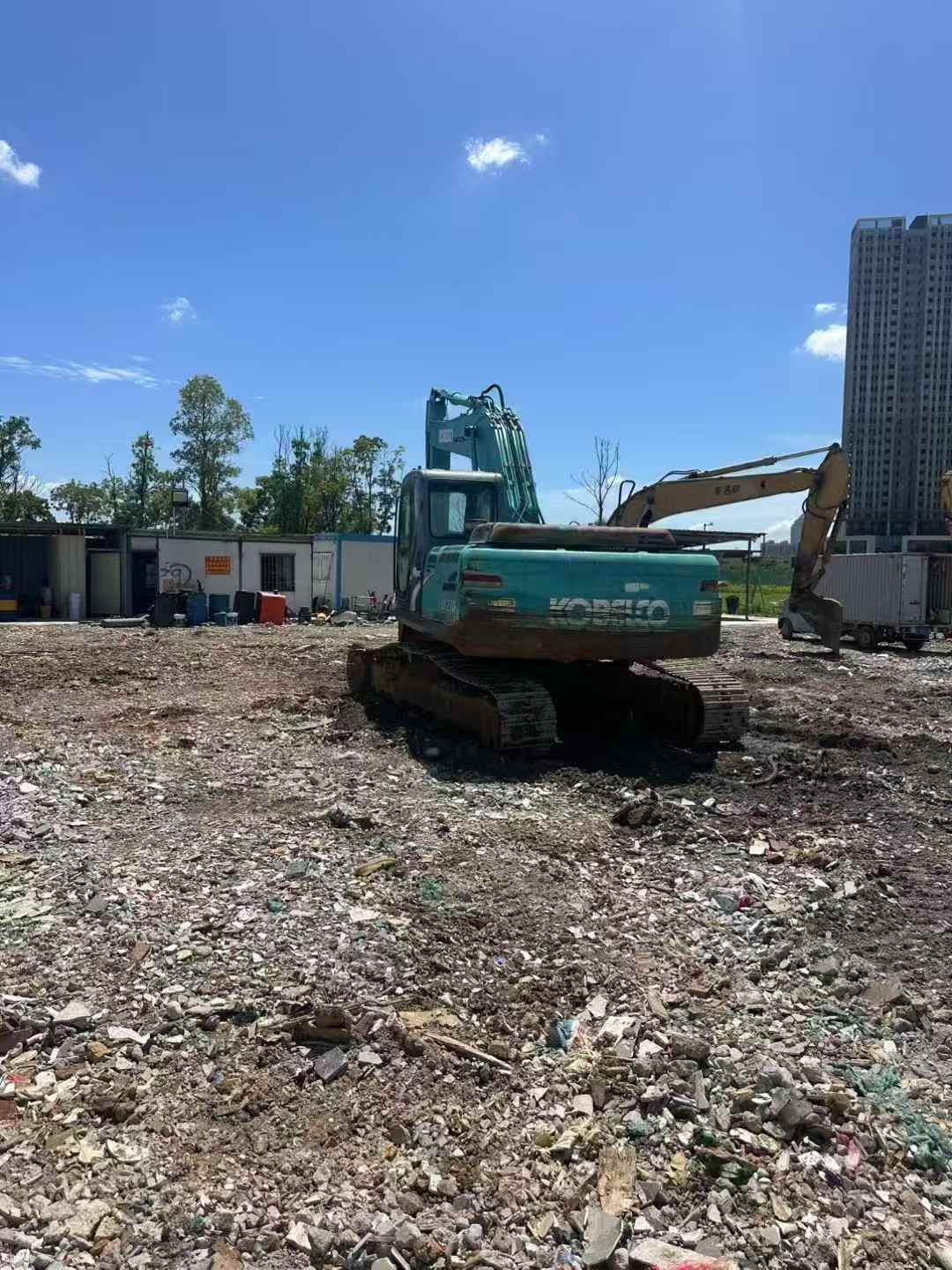 Used Kobelco SK210 Excavator 2016 Model / 4