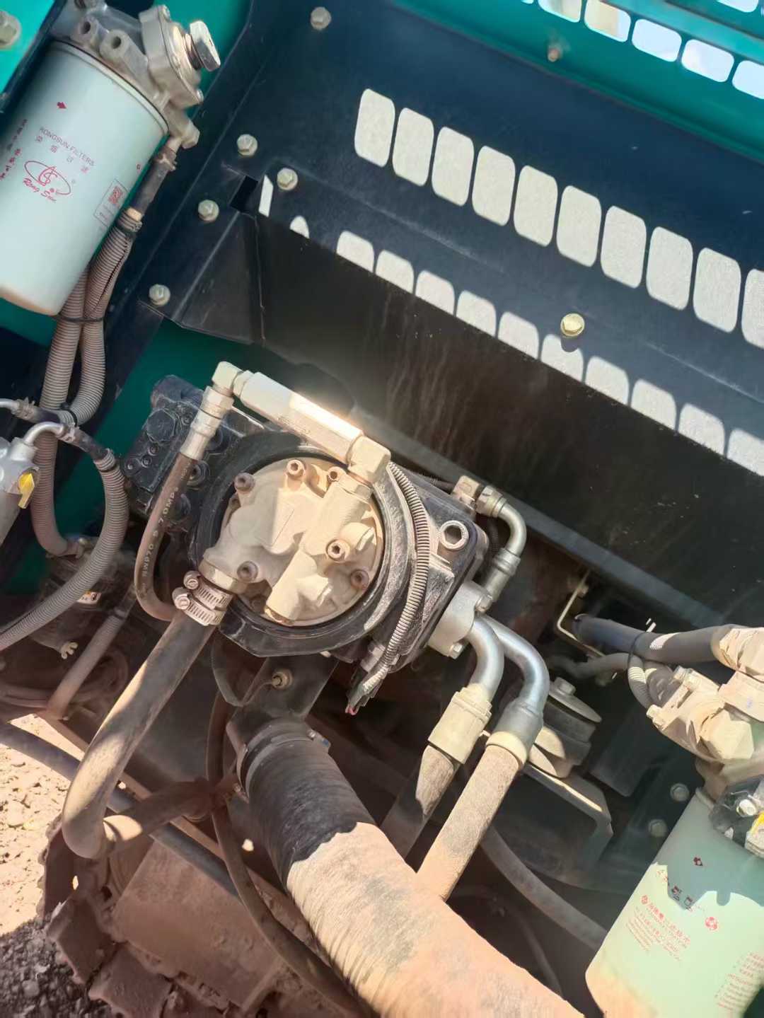 Used Kobelco SK210 Excavator 2017 Model / 8