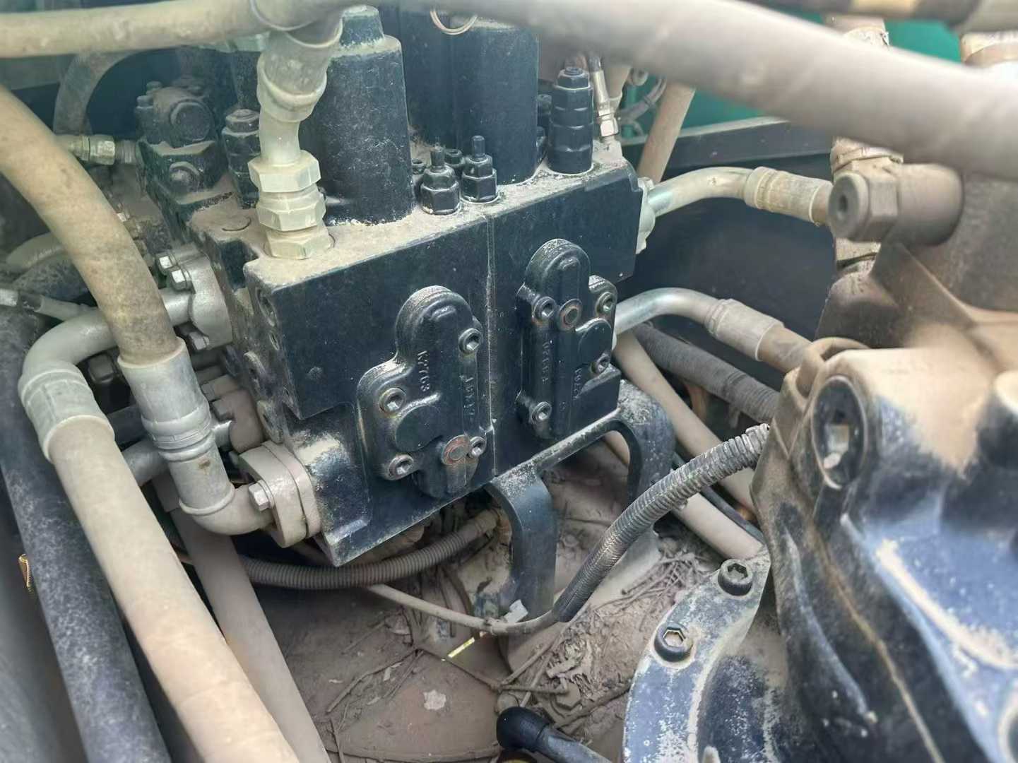 Used Kobelco SK200 Excavator 2018 Model / 8