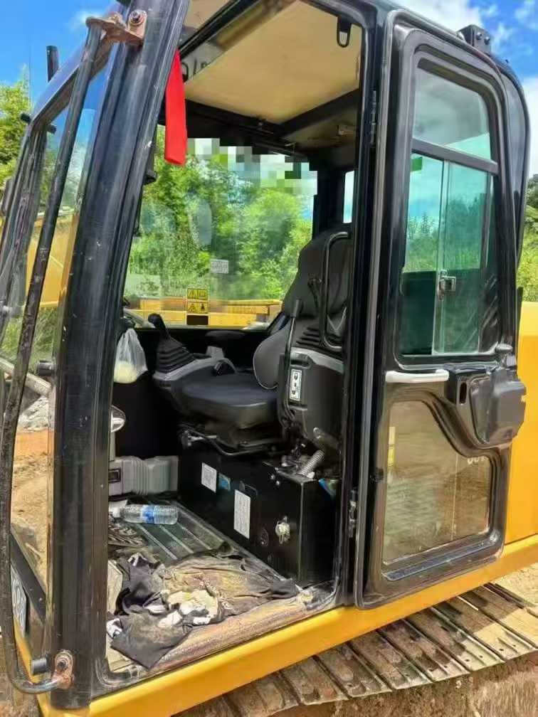 Used Caterpillar 307V2 Excavator 2019 Model / 8