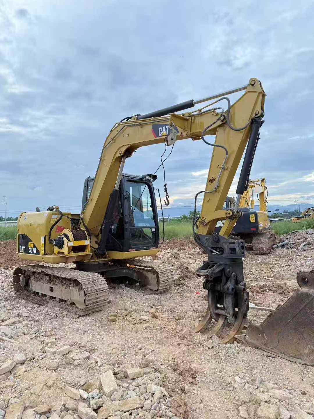 Used Caterpillar 307V2 Excavator 2016 Model / 3