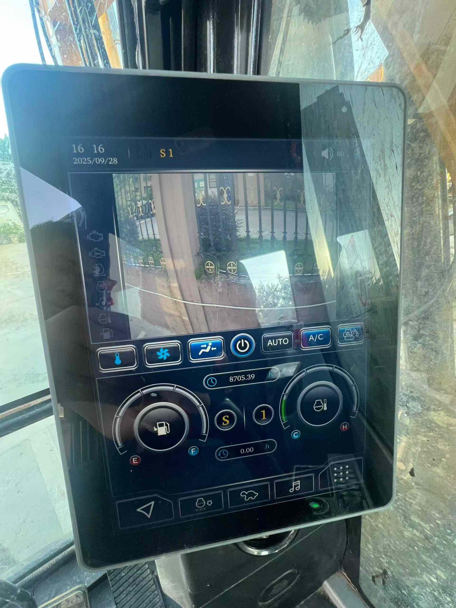 Used Sany SY135 Excavator 2021 Model / 9