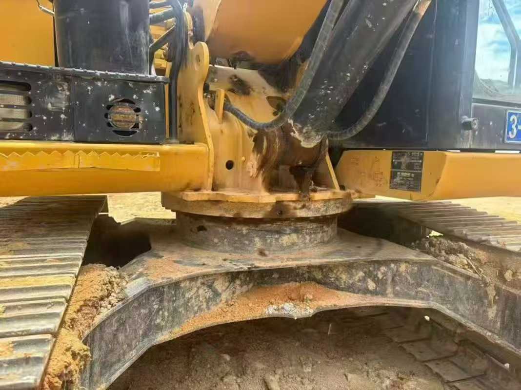 Used Caterpillar 307V2 Excavator 2019 Model / 7