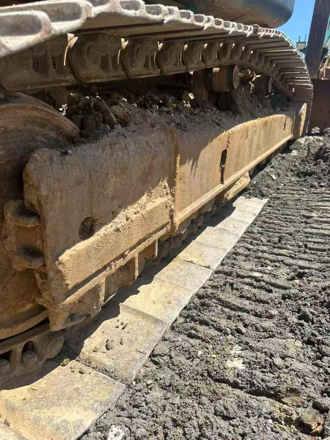 Used Kobelco SK210 Excavator 2016 Model / 5