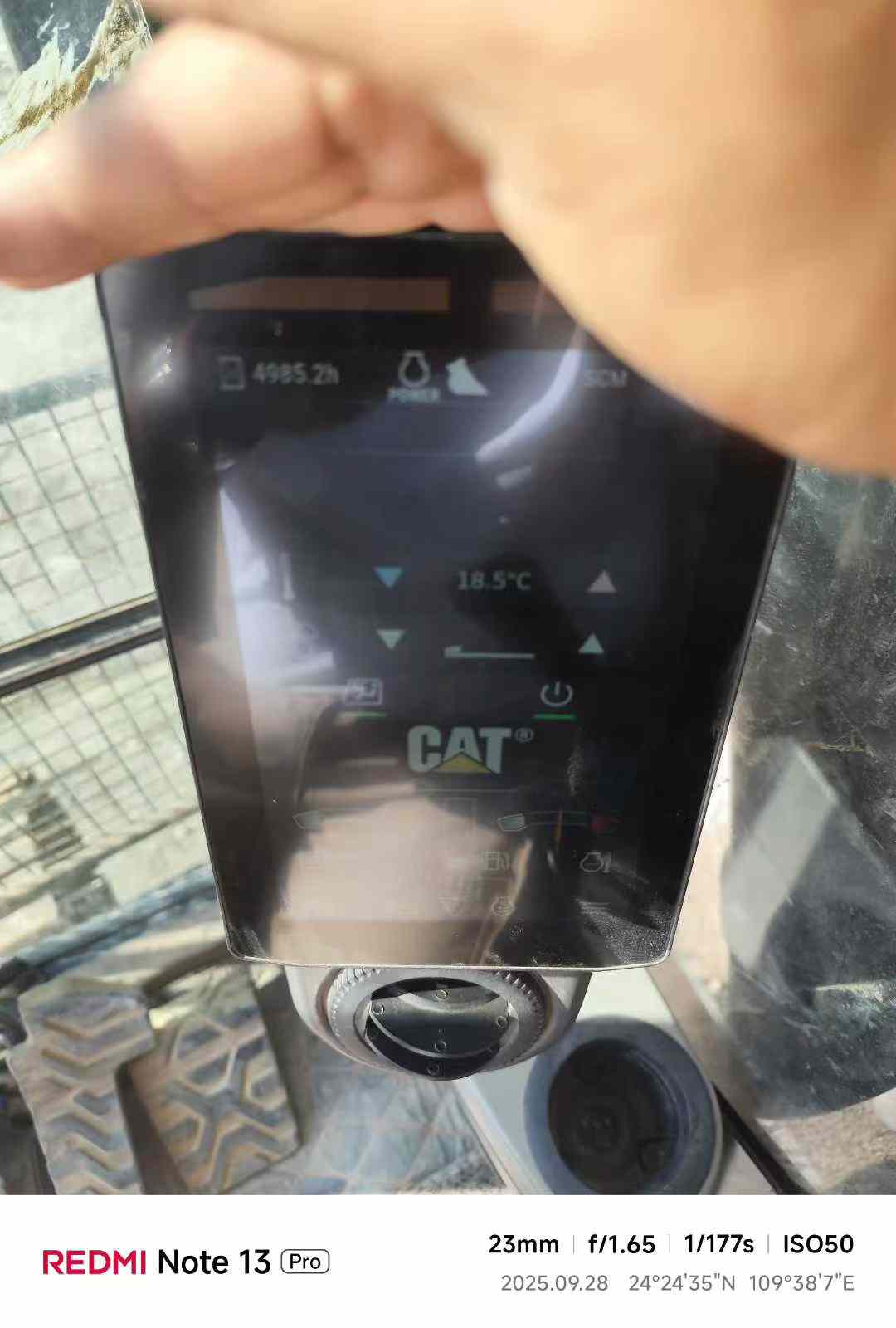 Used Caterpillar CT20 Excavator 2021 Model / 3