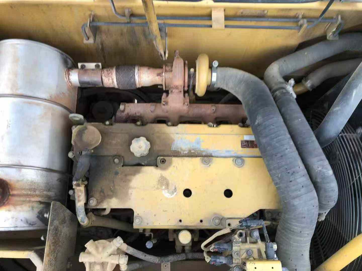 Used Caterpillar 320D Excavator 2010 Model / 3