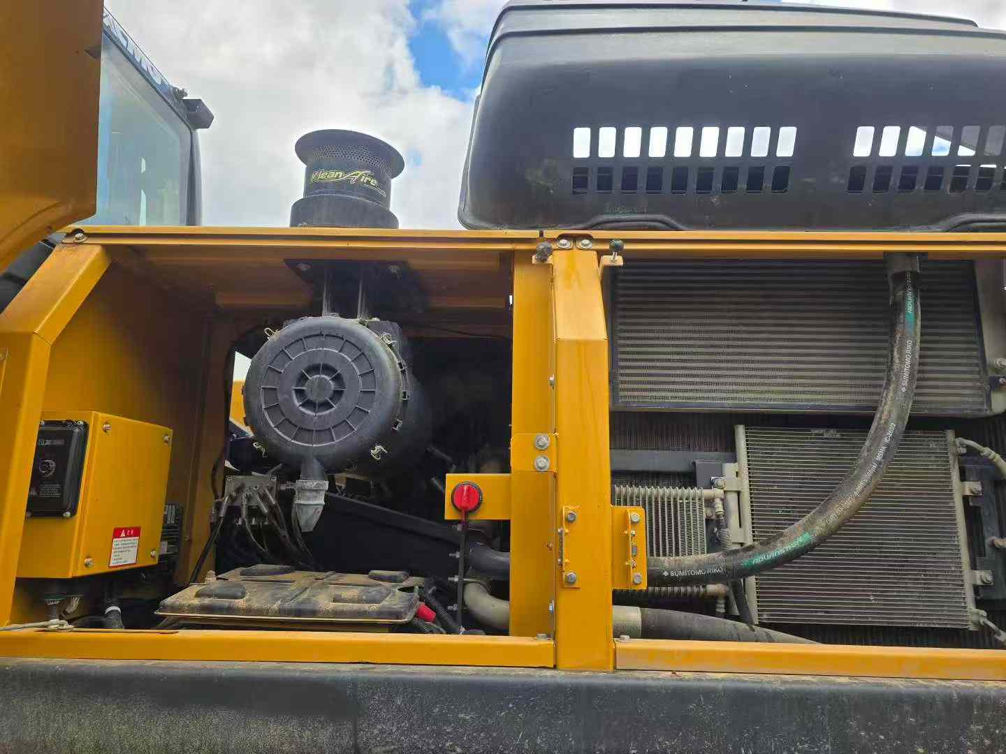 Used XCMG XE370 Excavator 2022 Model / 5