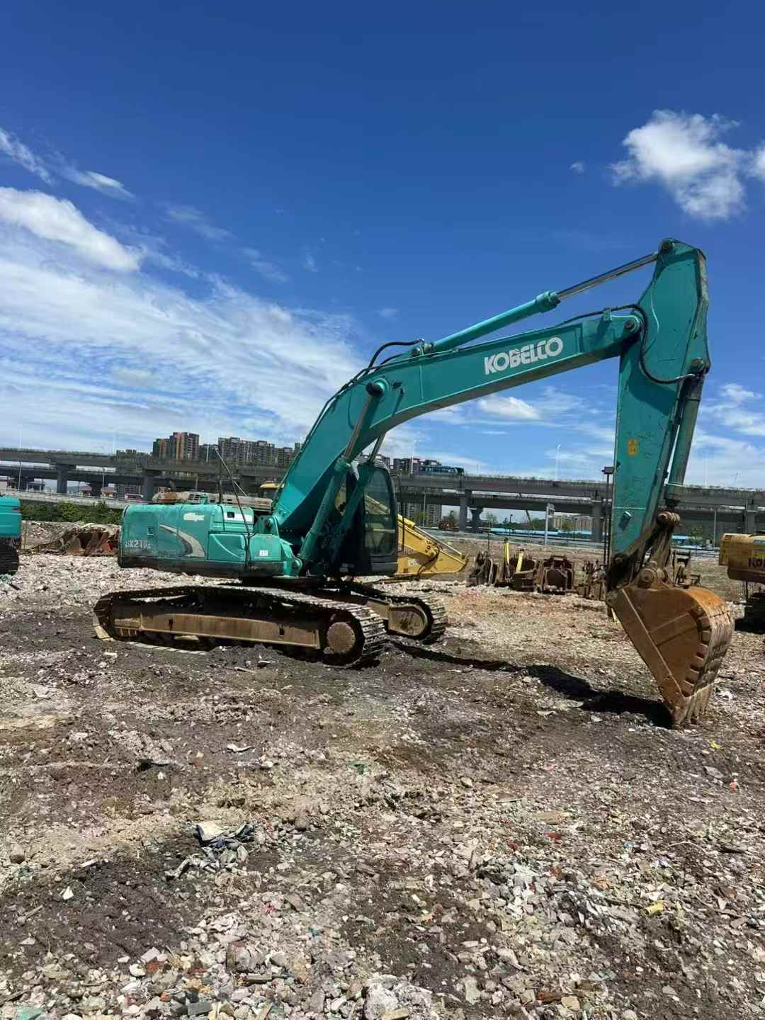 Used Kobelco SK210 Excavator 2016 Model