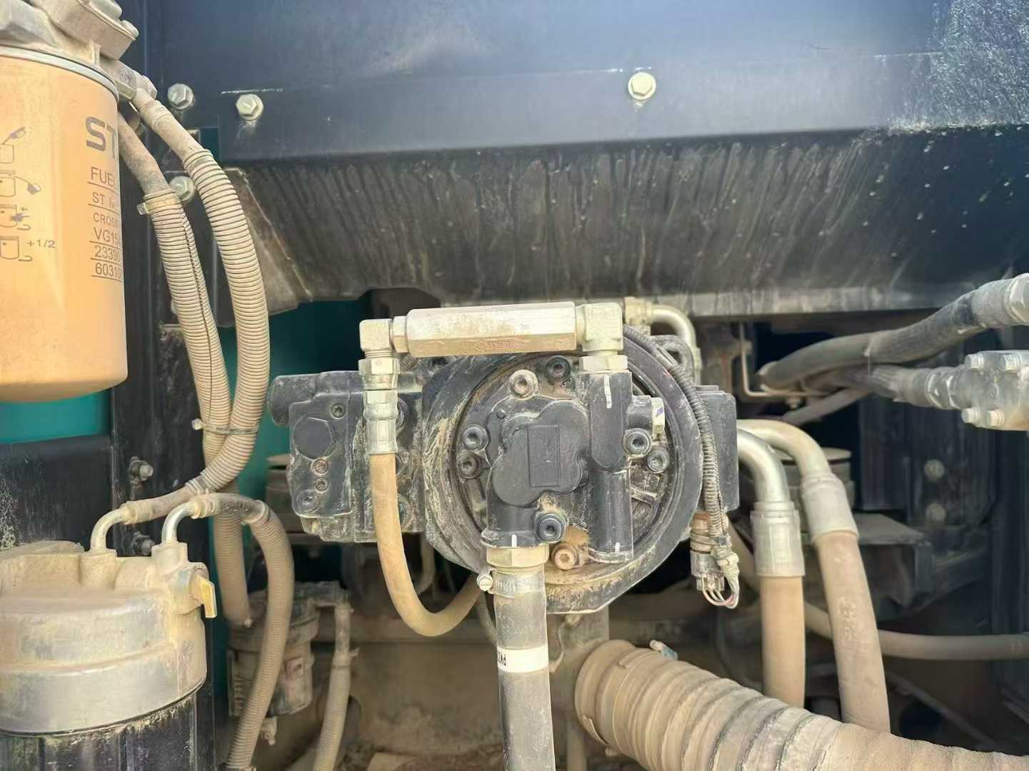 Used Kobelco SK200 Excavator 2018 Model / 4