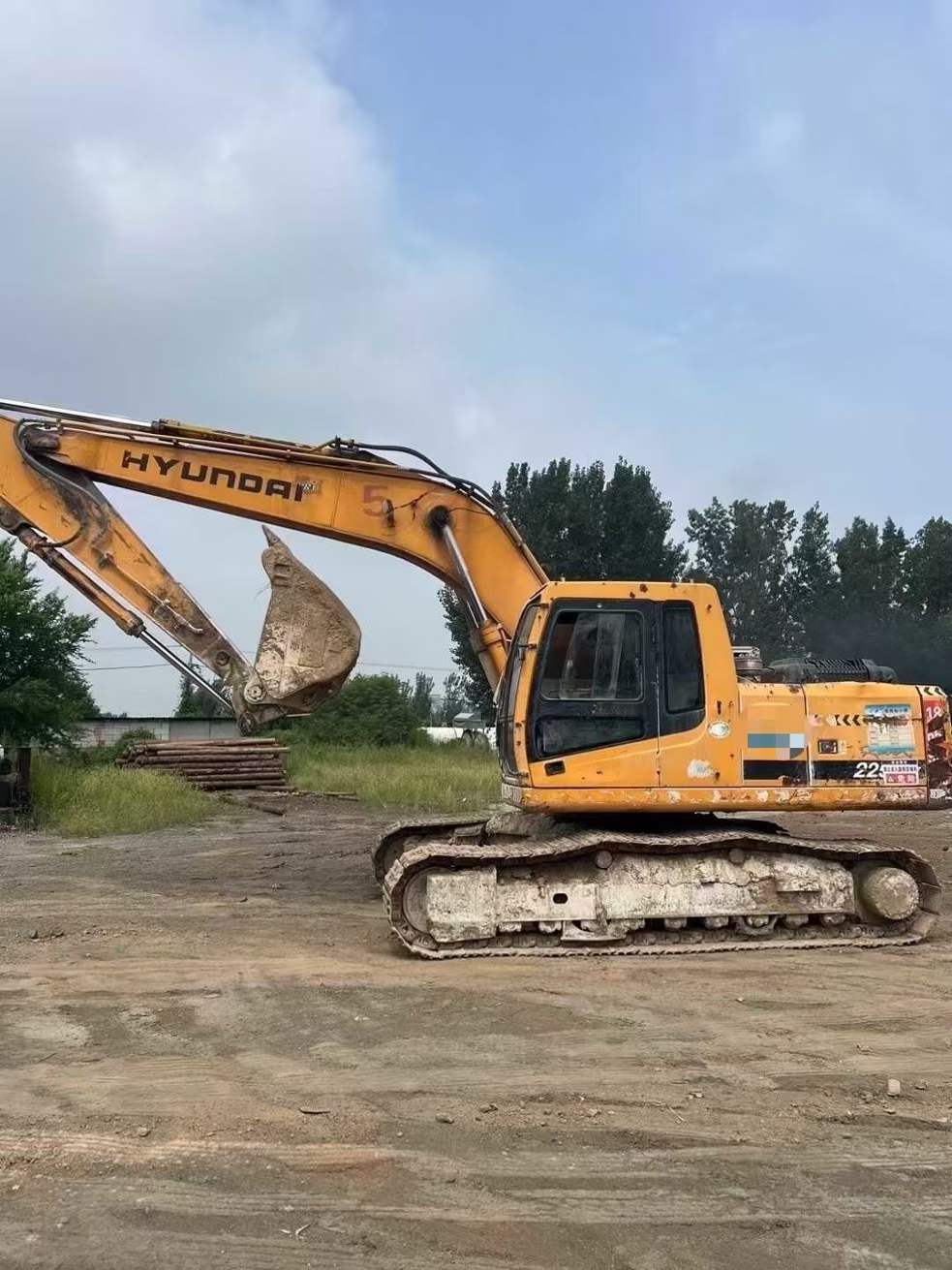 Used Hyundai R225-7 Excavator 2016 Model