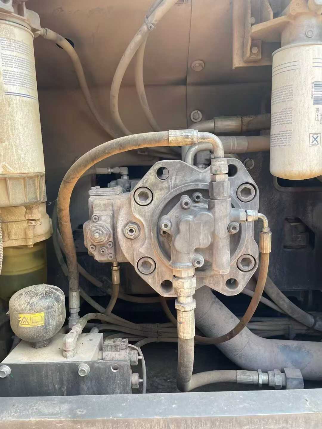 Used Volvo EW210C Excavator 2021 Model / 4