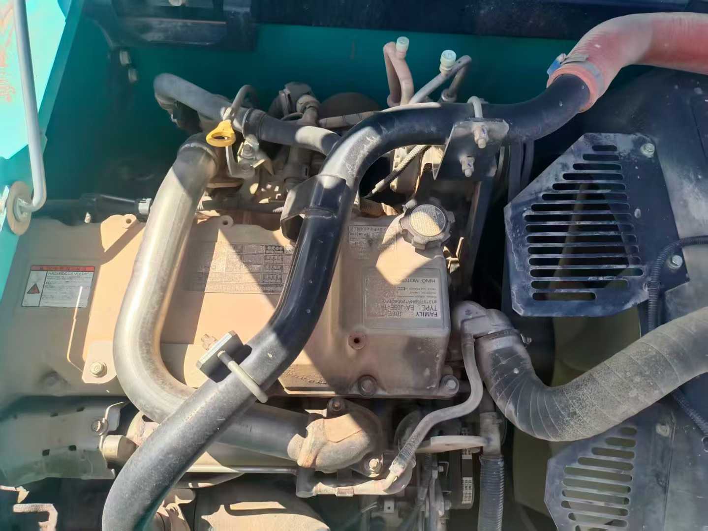 Used Kobelco SK210 Excavator 2017 Model / 6