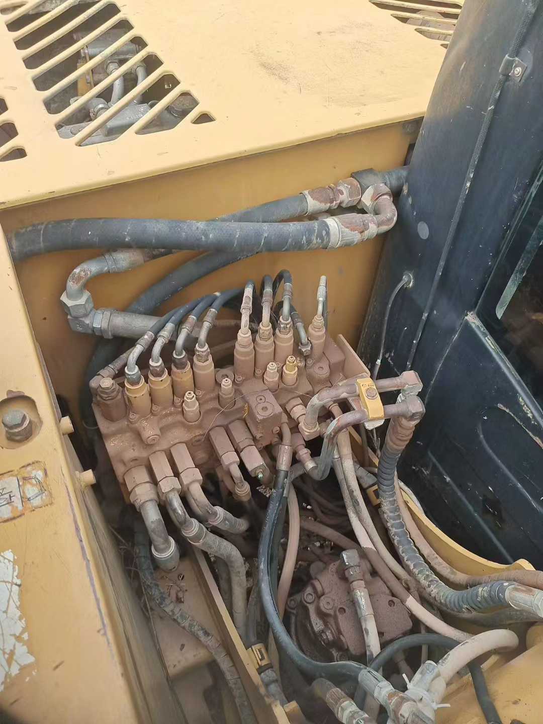 Used Caterpillar 307V2 Excavator 2016 Model / 4