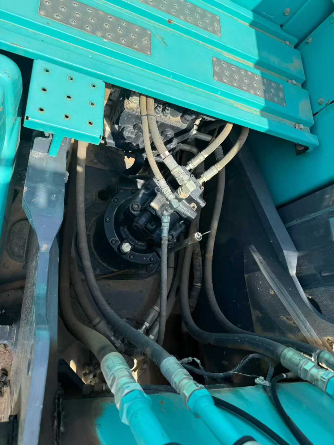 Used Kobelco SK210 Excavator 2021 Model / 4