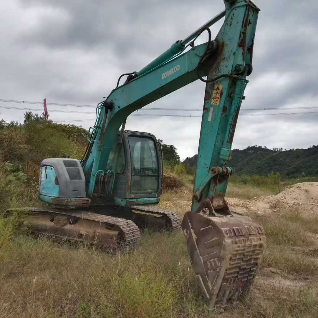 Used Kobelco SK135 Excavator 2016 Model / 3