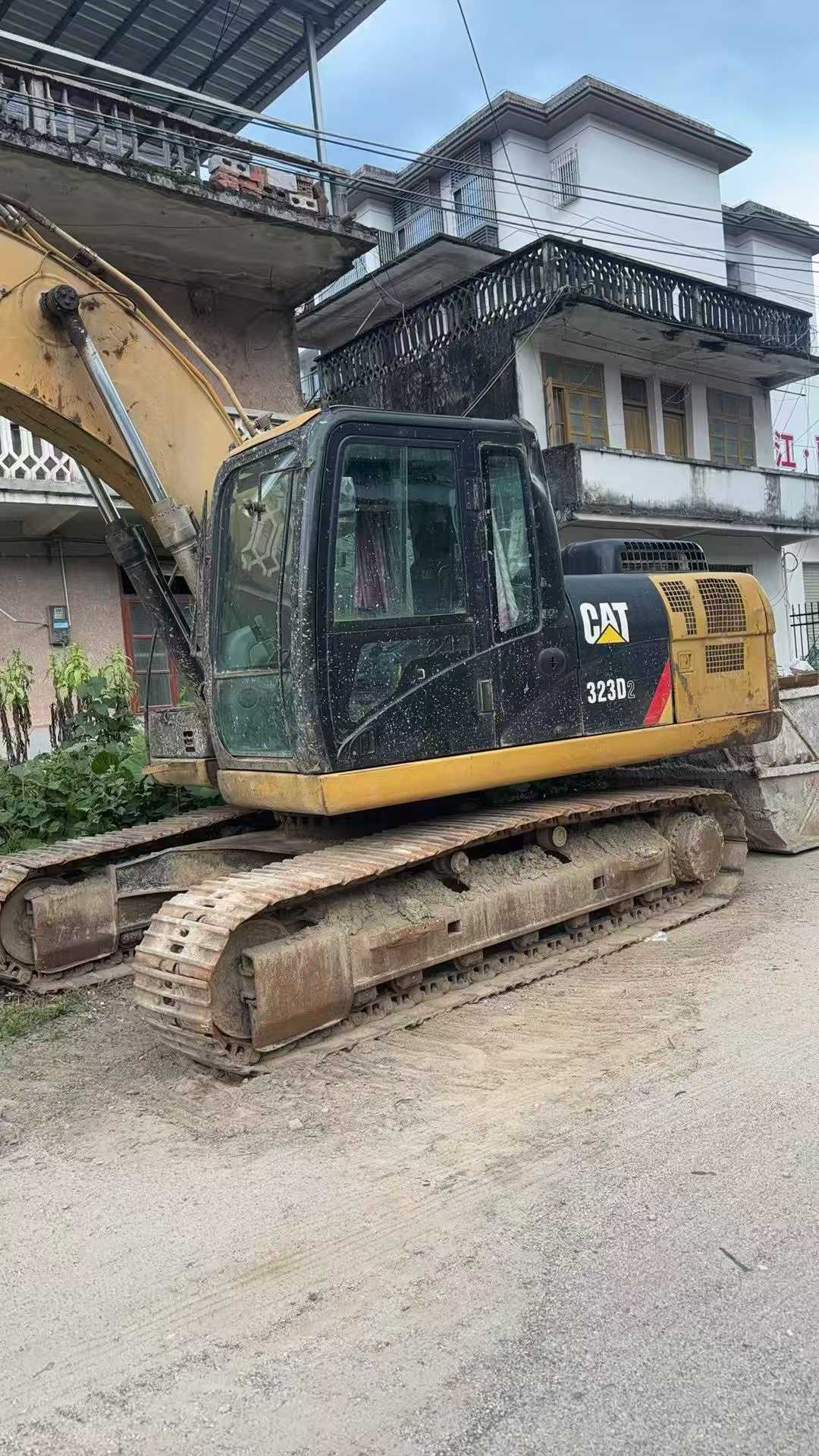 Used Caterpillar CT20 Excavator 2016 Model / 6