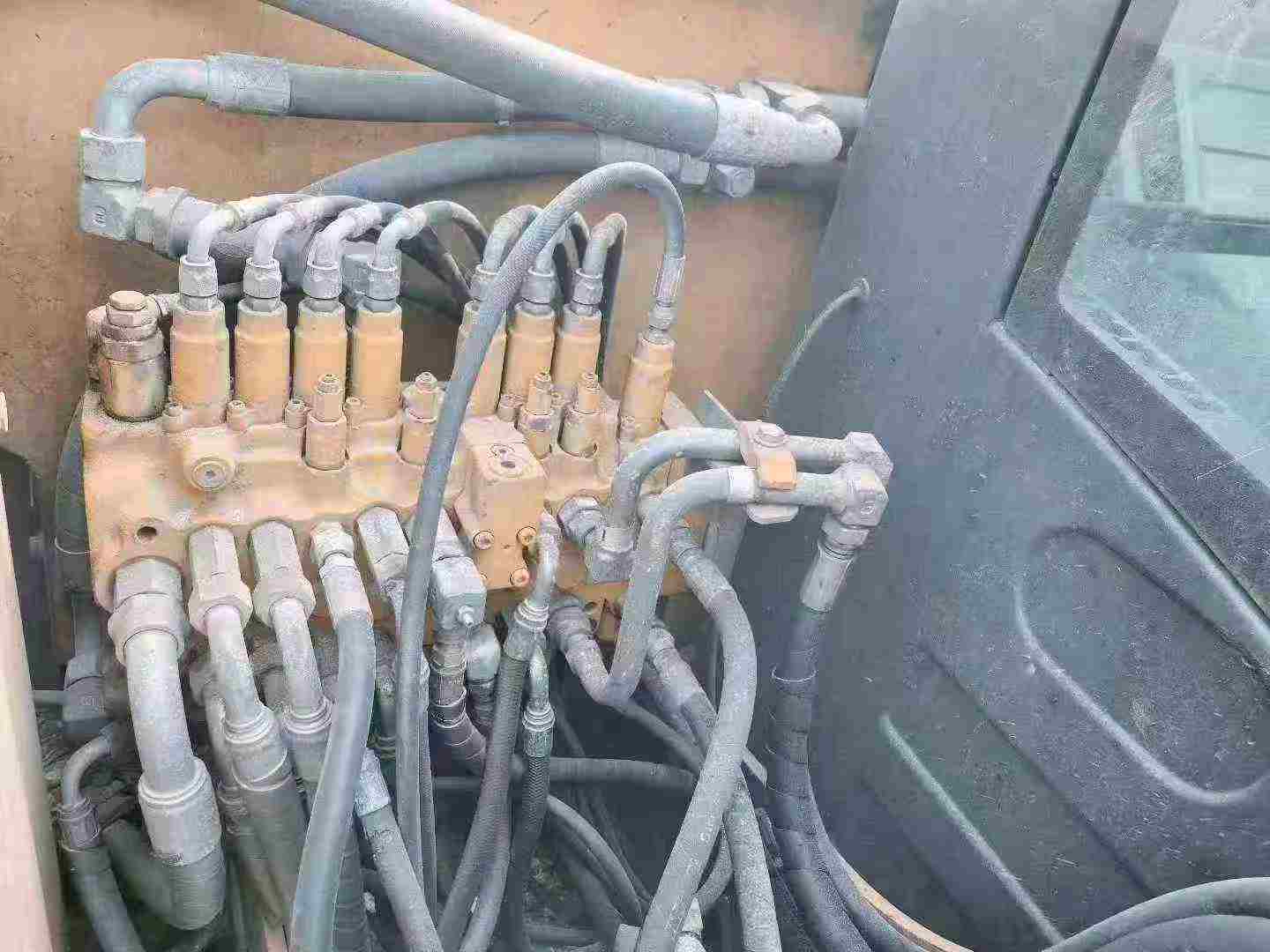 Used Caterpillar 307V2 Excavator 2016 Model / 8