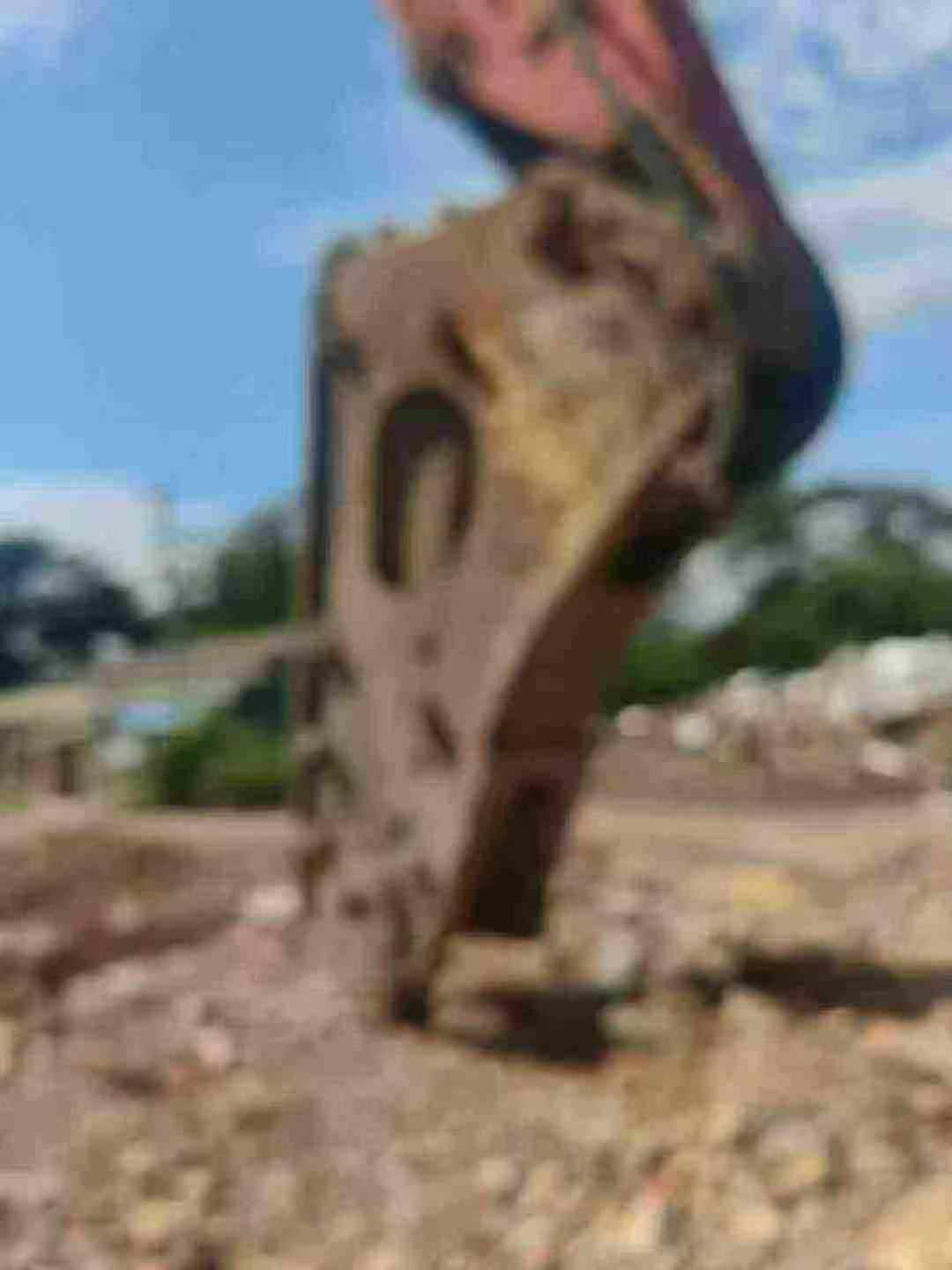 Used Doosan DH70 Excavator 2012 Model / 3