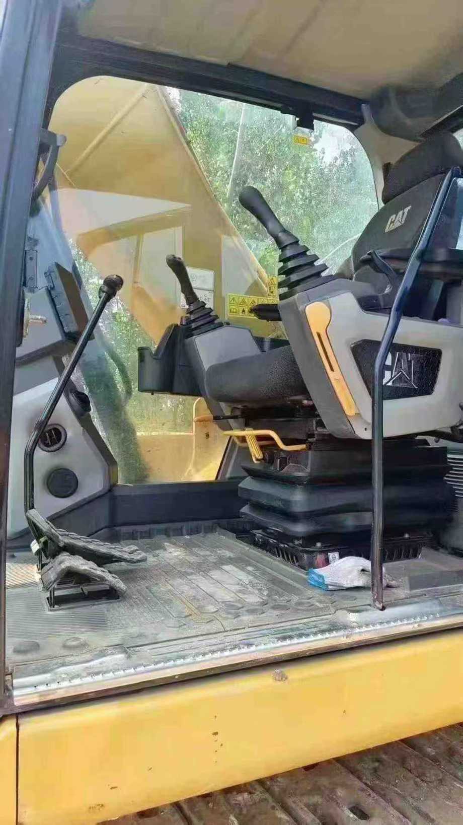 Used Caterpillar 323 Excavator 2020 Model / 8