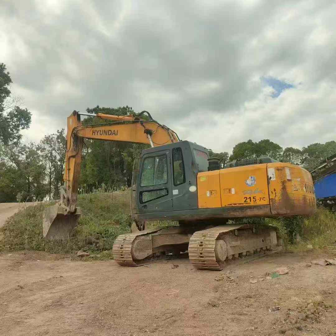 Used Hyundai R215-7 Excavator 2016 Model