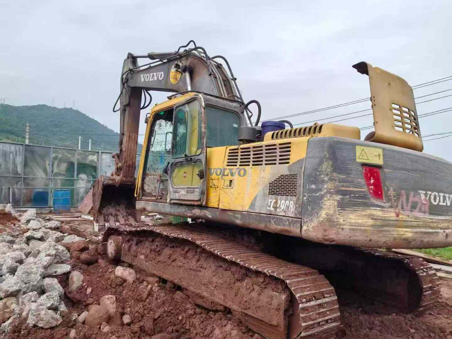 Used Volvo EC290 Excavator 2013 Model / 6