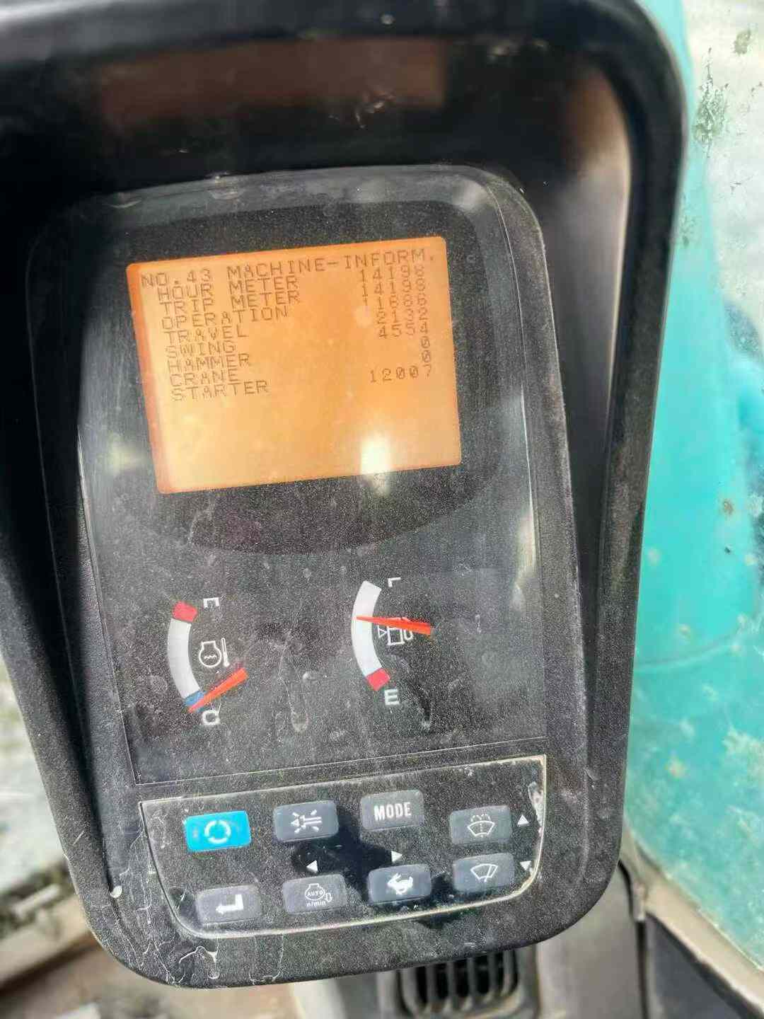 Used Kobelco SK210 Excavator 2011 Model / 7