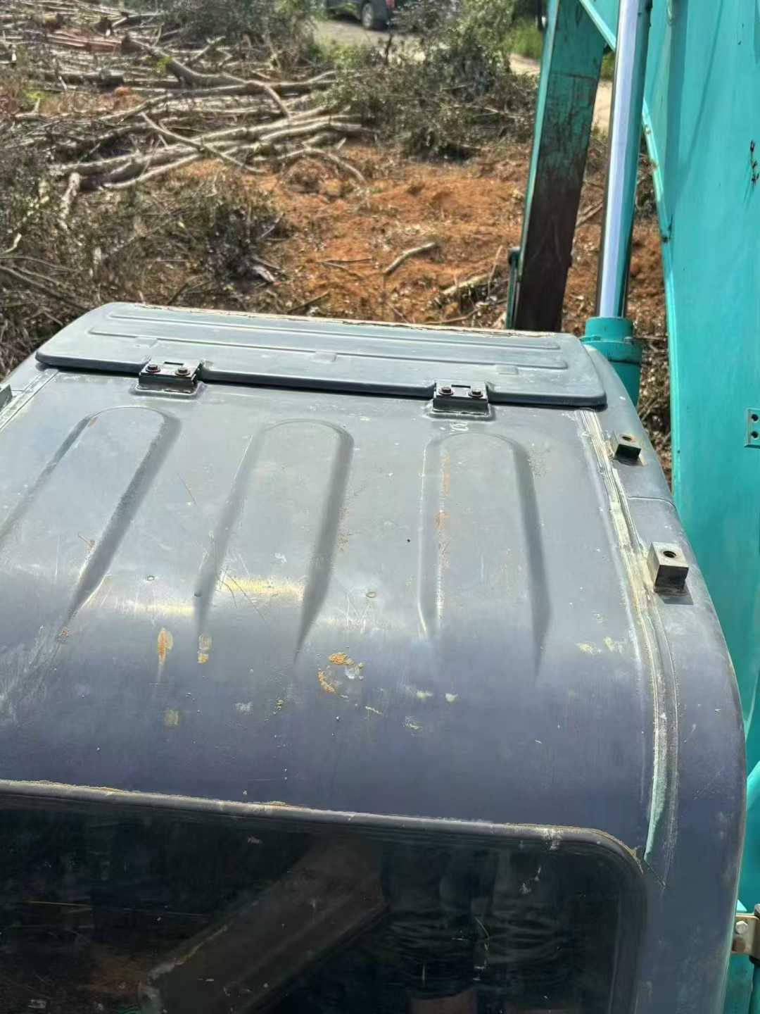 Used Kobelco SK210 Excavator 2010 Model / 5