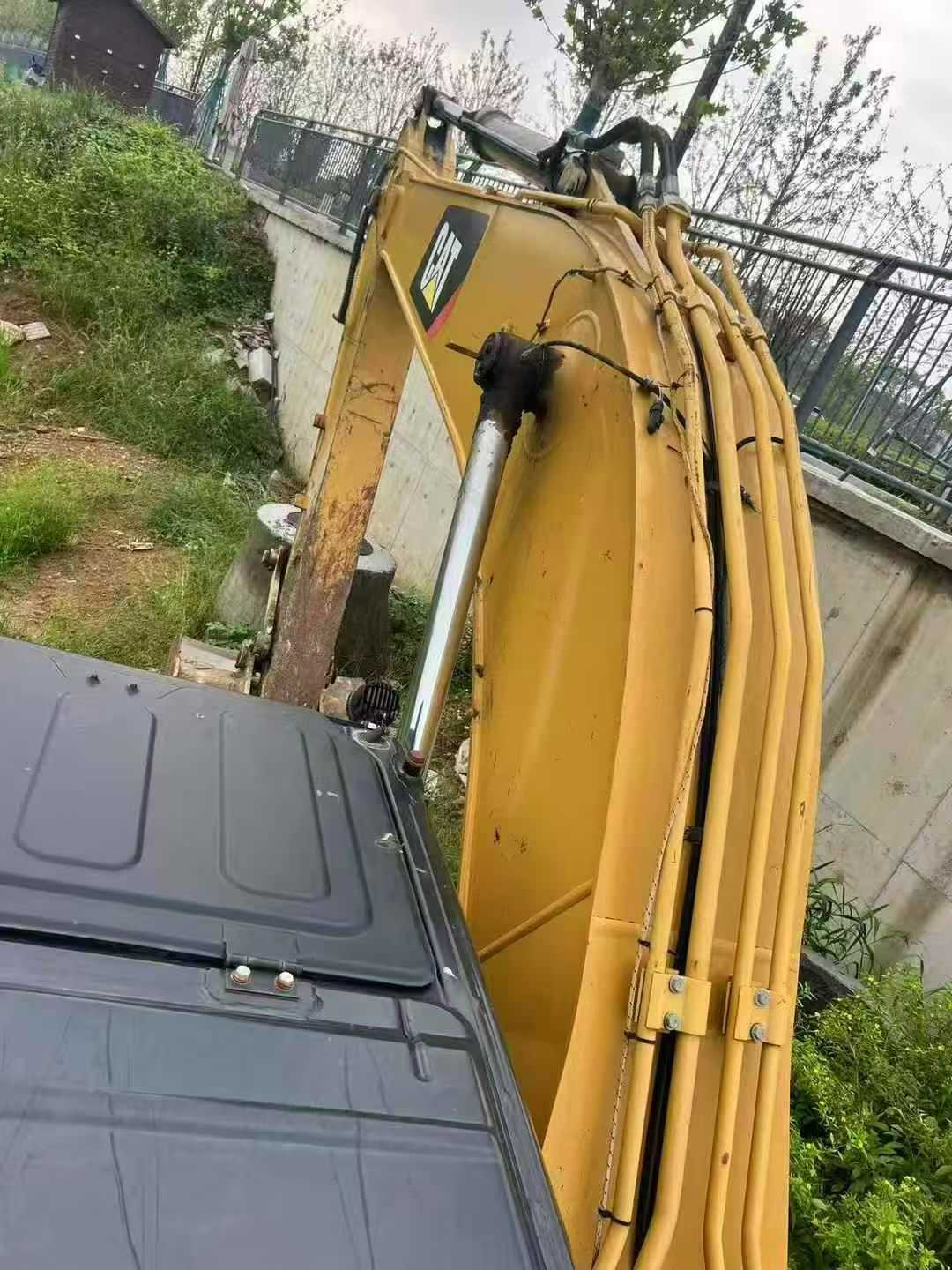 Used Caterpillar CT20 Excavator 2018 Model / 4