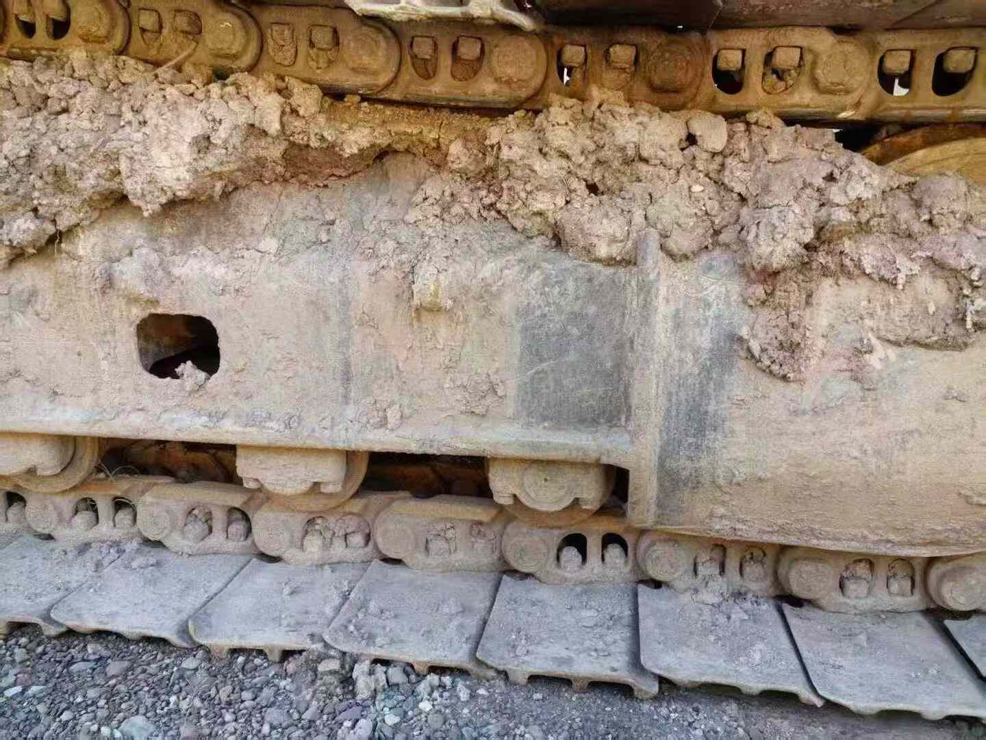 Used Volvo EW210C Excavator 2013 Model