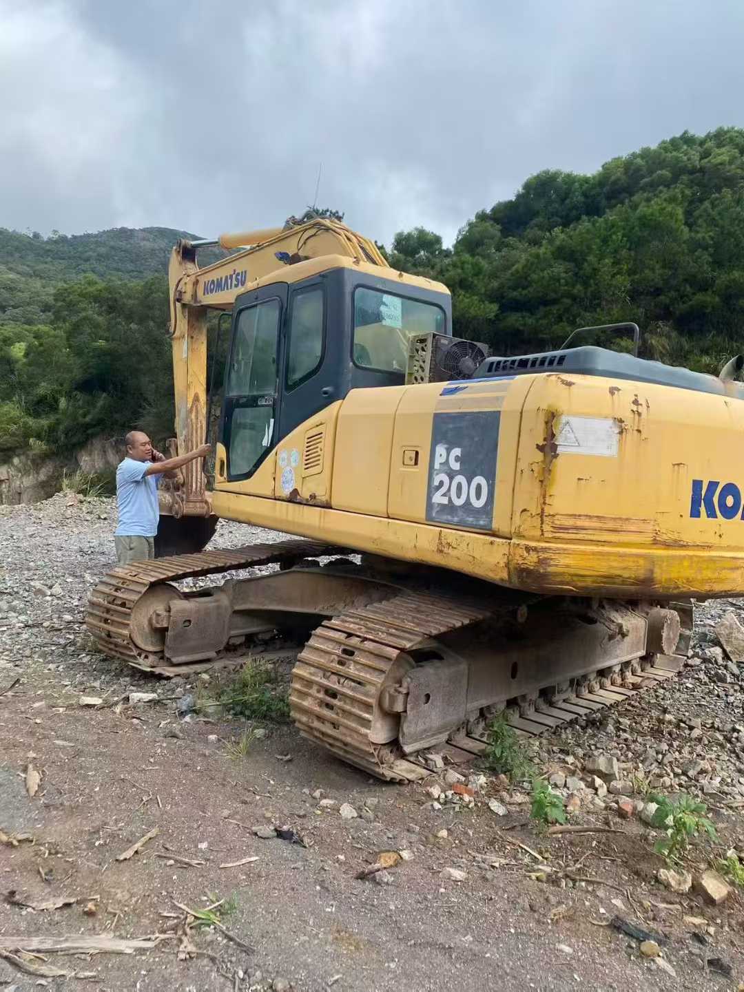 Used Komatsu PC200 Excavator 2016 Model