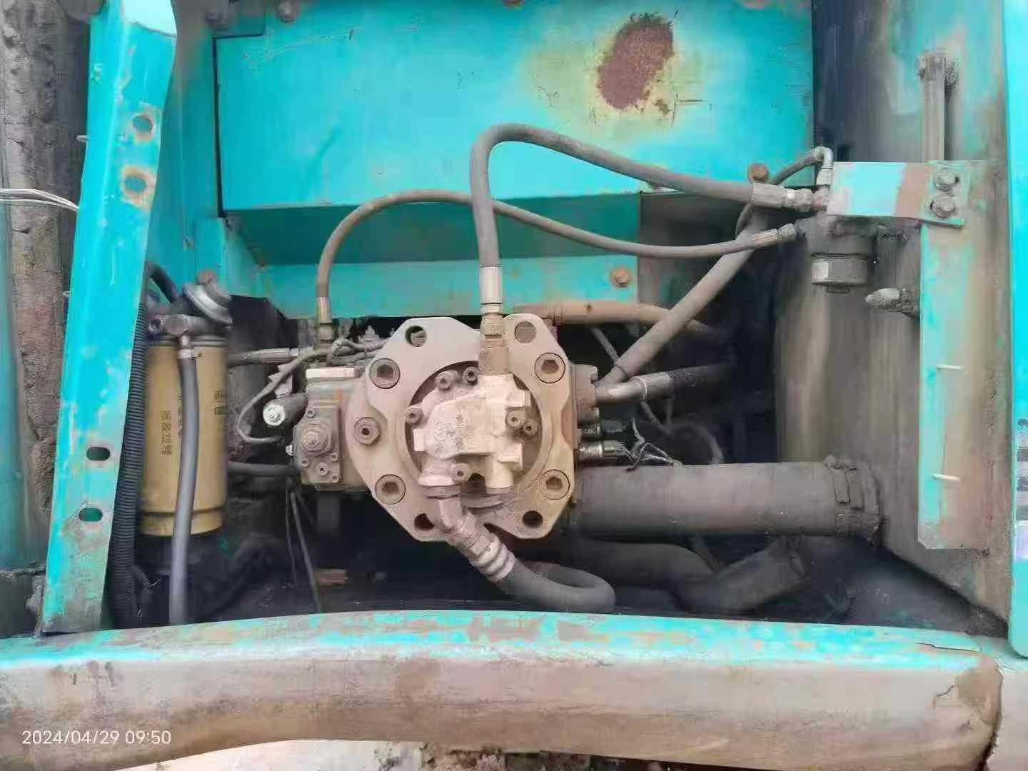 Used Kobelco SK200-6 Excavator 2016 Model / 5