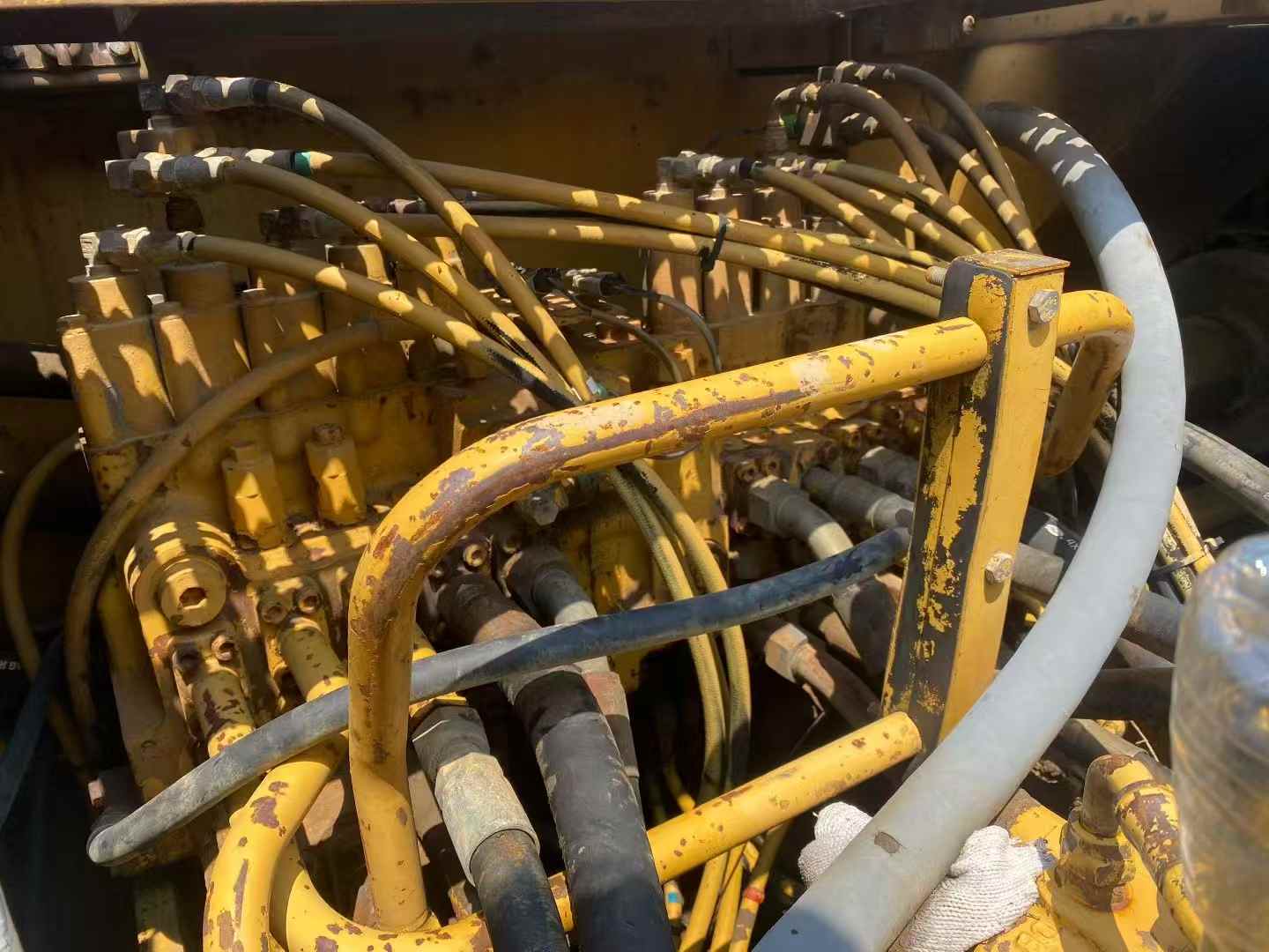 Used Caterpillar 320B Excavator 2016 Model / 7