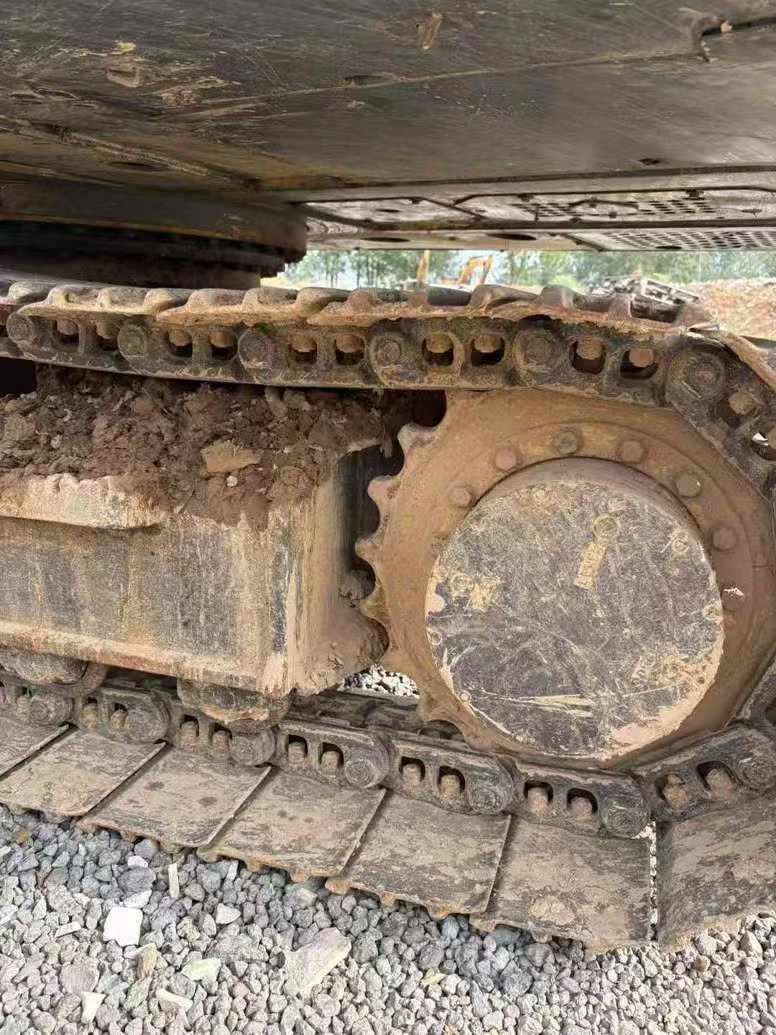 Used XCMG XE135GA Excavator 2016 Model / 4