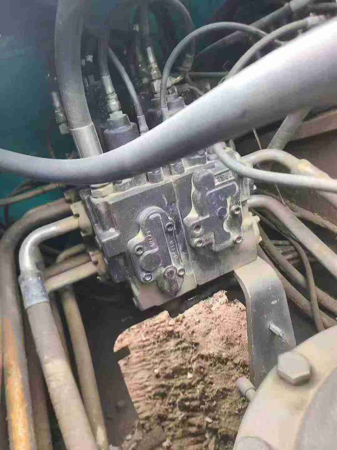 Used Kobelco SK330 Excavator 2014 Model / 5