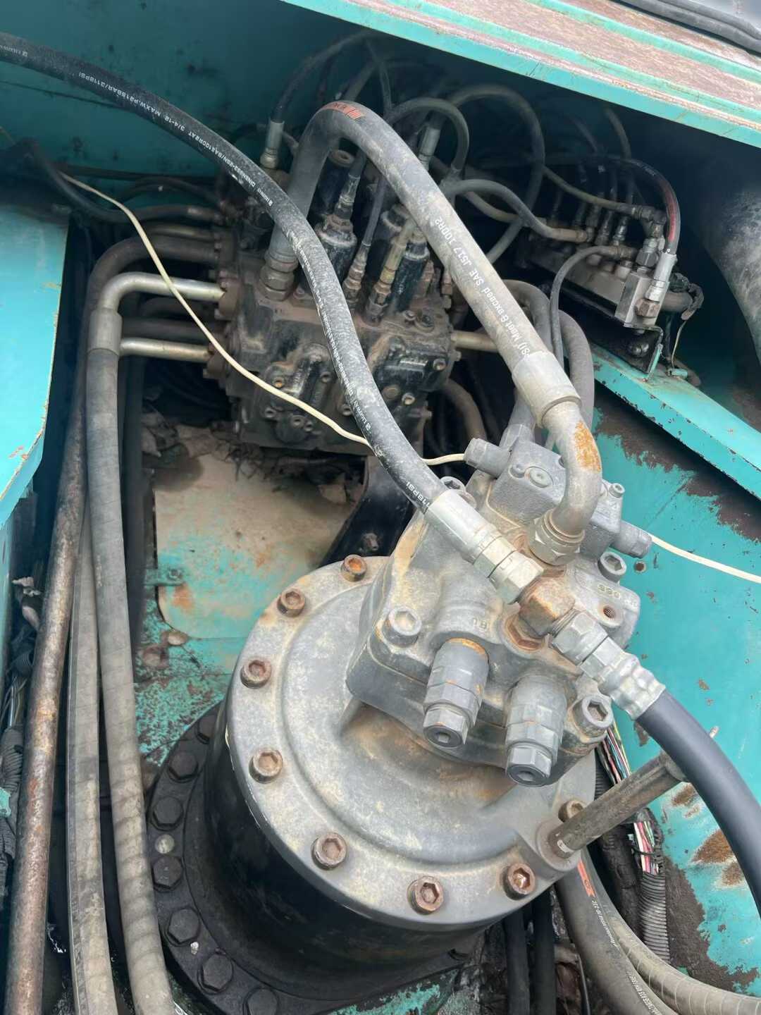 Used Kobelco SK350LC SuperX Excavator 2011 Model / 3