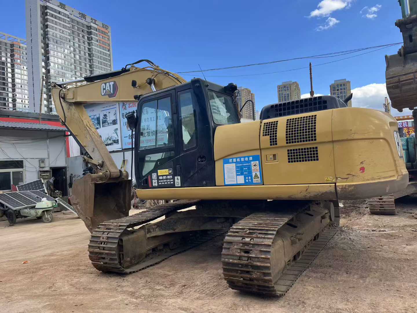 Used Caterpillar 323 Excavator 2021 Model / 2
