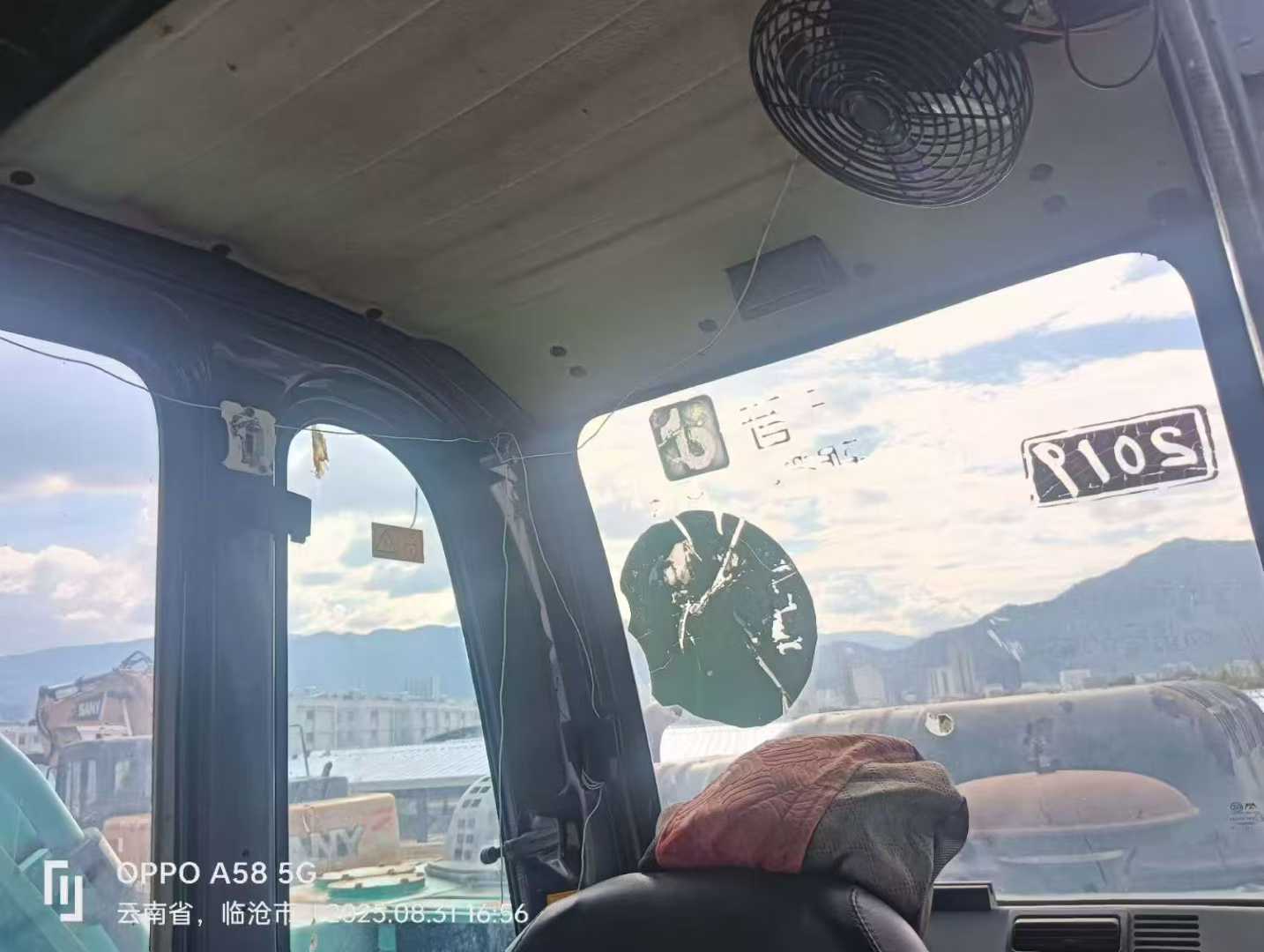 Used Kobelco SK350LC SuperX Excavator 2011 Model