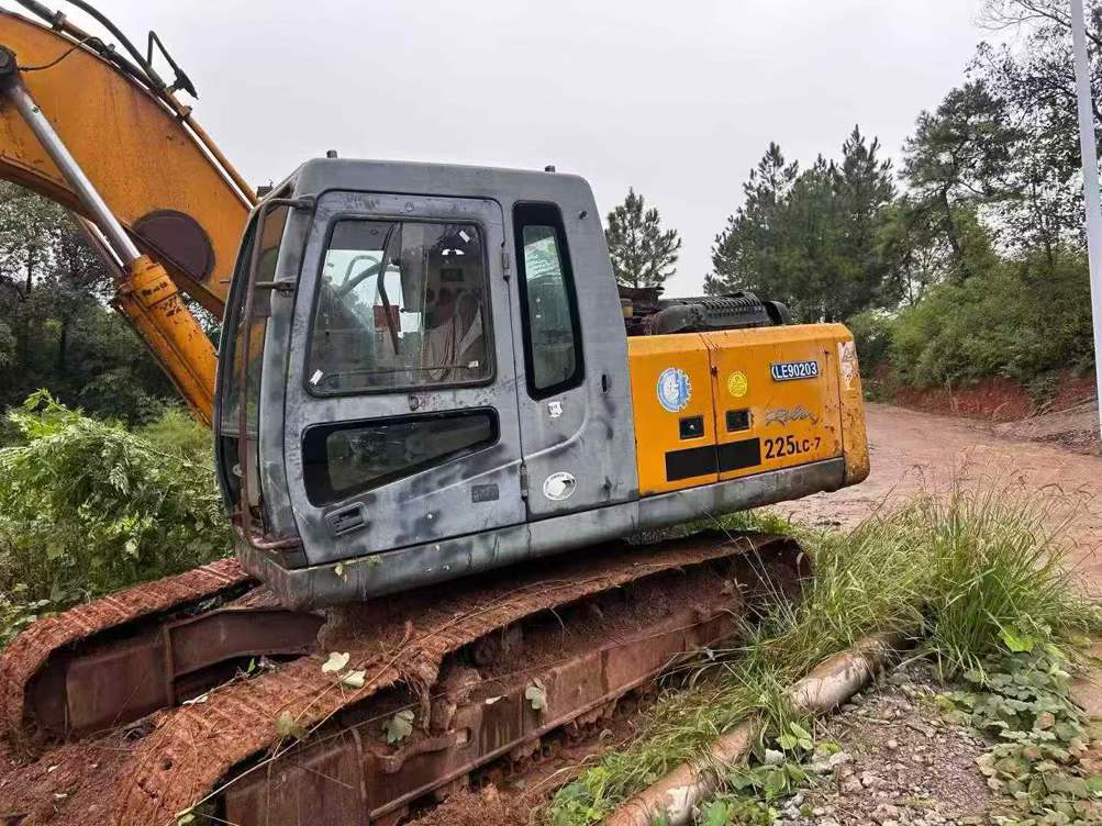 Used Hyundai R215-7C Excavator 2016 Model