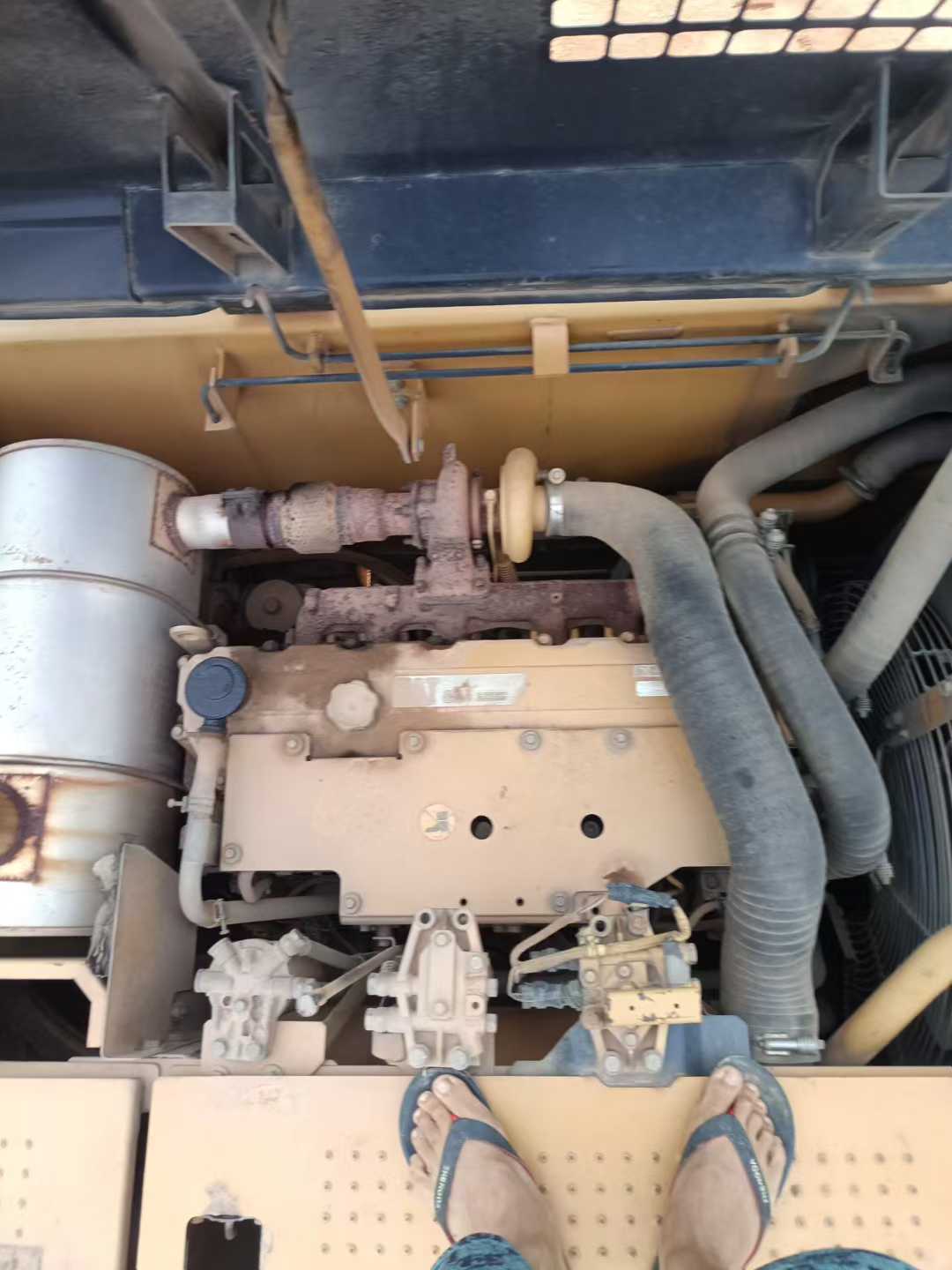 Used Caterpillar 323 Excavator 2012 Model / 4