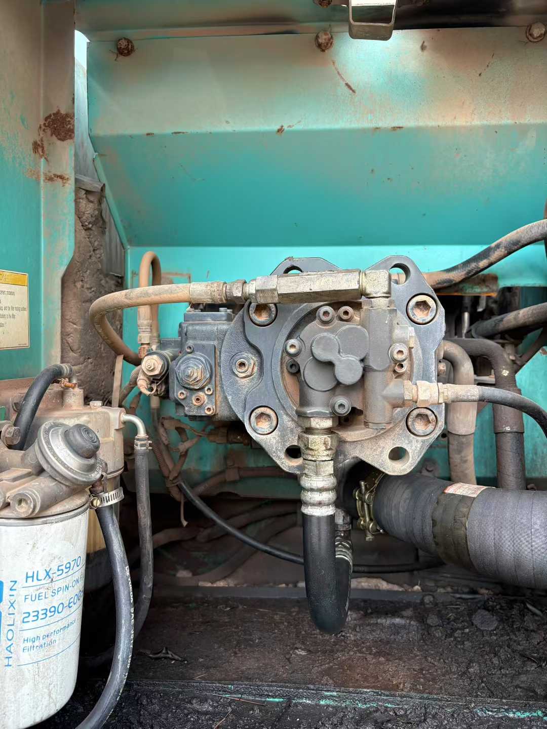 Used Kobelco SK200-11 Excavator 2016 Model / 4