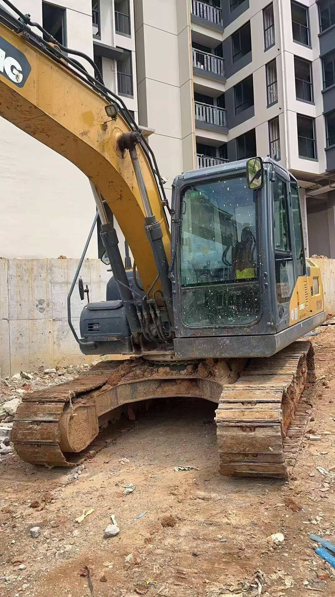 Used XCMG XE135D Excavator 2022 Model