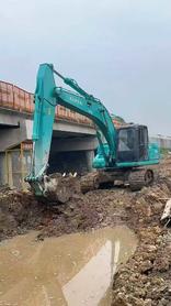 Buy Kobelco SK200 Used Excavator / 4 Used Kobelco SK200 Excavator 2016 Model / 4