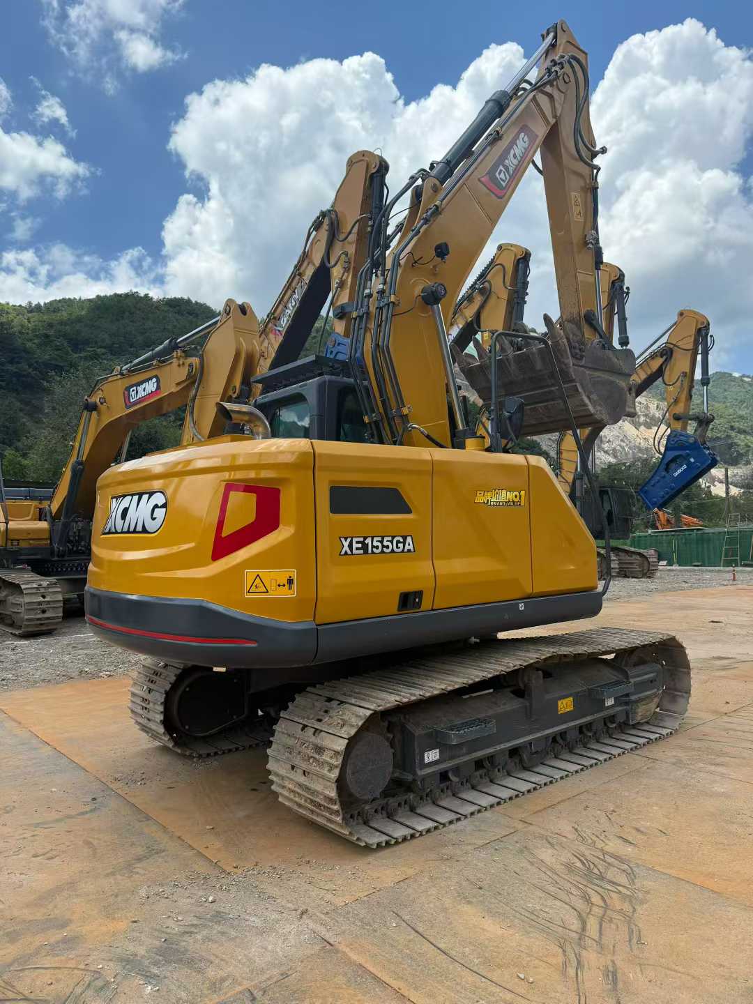 Used XCMG LW200 Excavator 2025 Model / 2