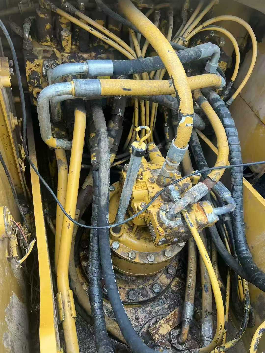 Used Caterpillar CT20 Excavator 2013 Model / 3