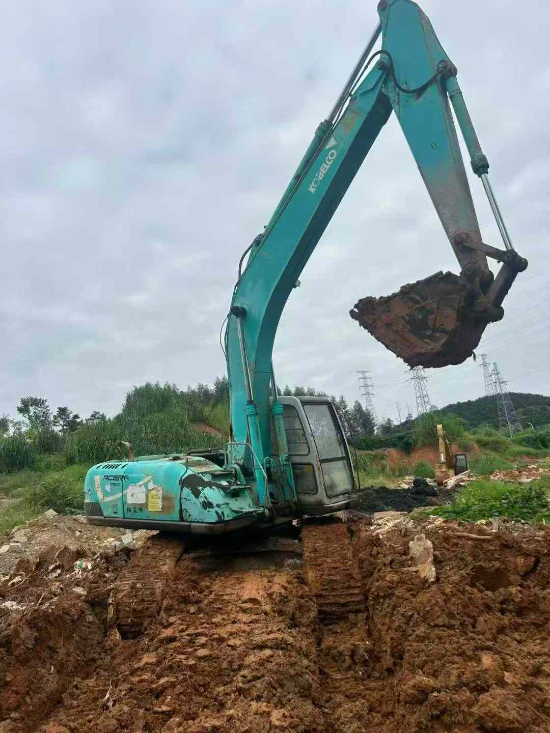Used Kobelco SK200-5.5 Excavator 2016 Model