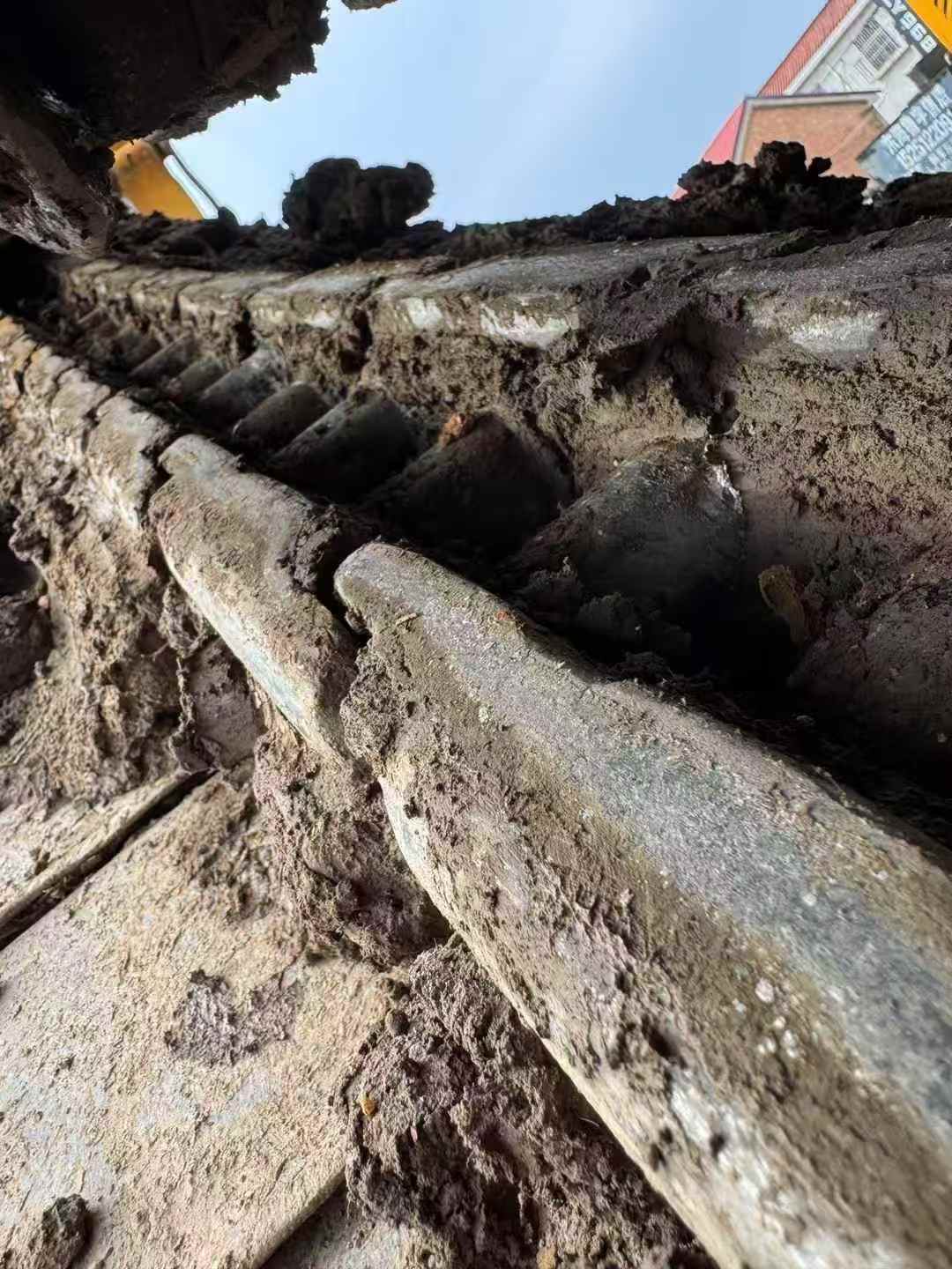 Used Hyundai R215-7 Excavator 2012 Model / 8