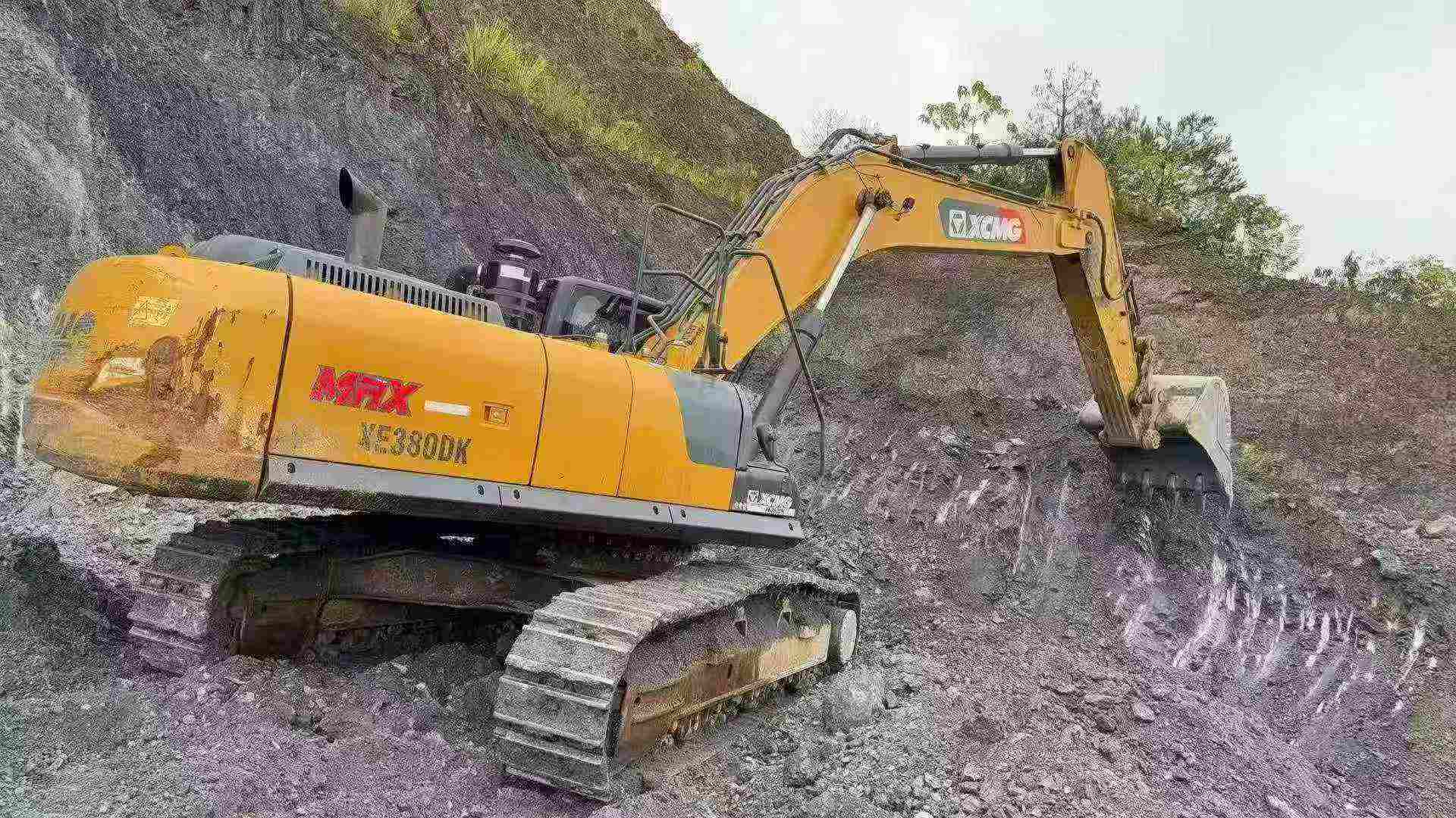 Used XCMG XE80 Excavator 2021 Model / 2